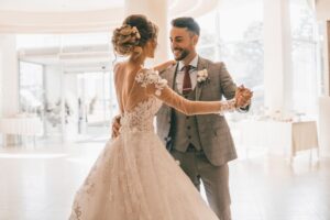 Wedding first dance tips